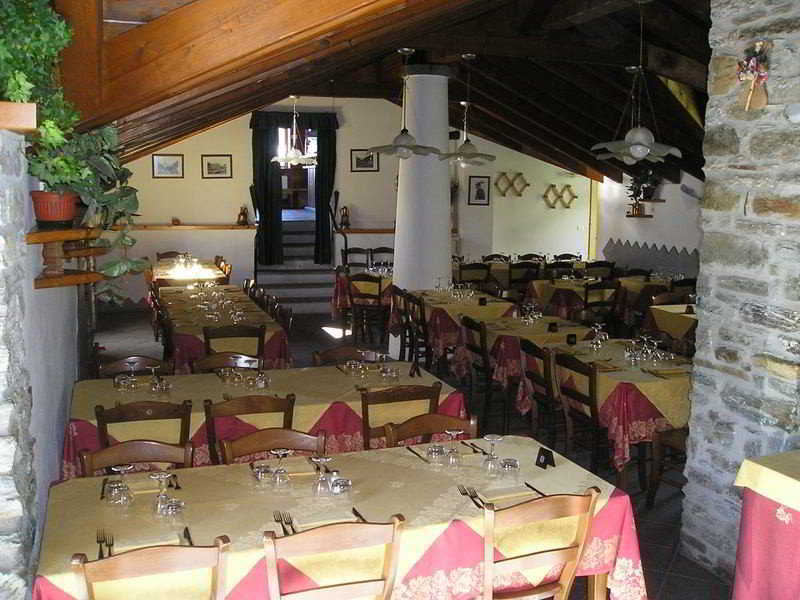 Hotel Baita Cretaz Breuil-Cervinia Ngoại thất bức ảnh